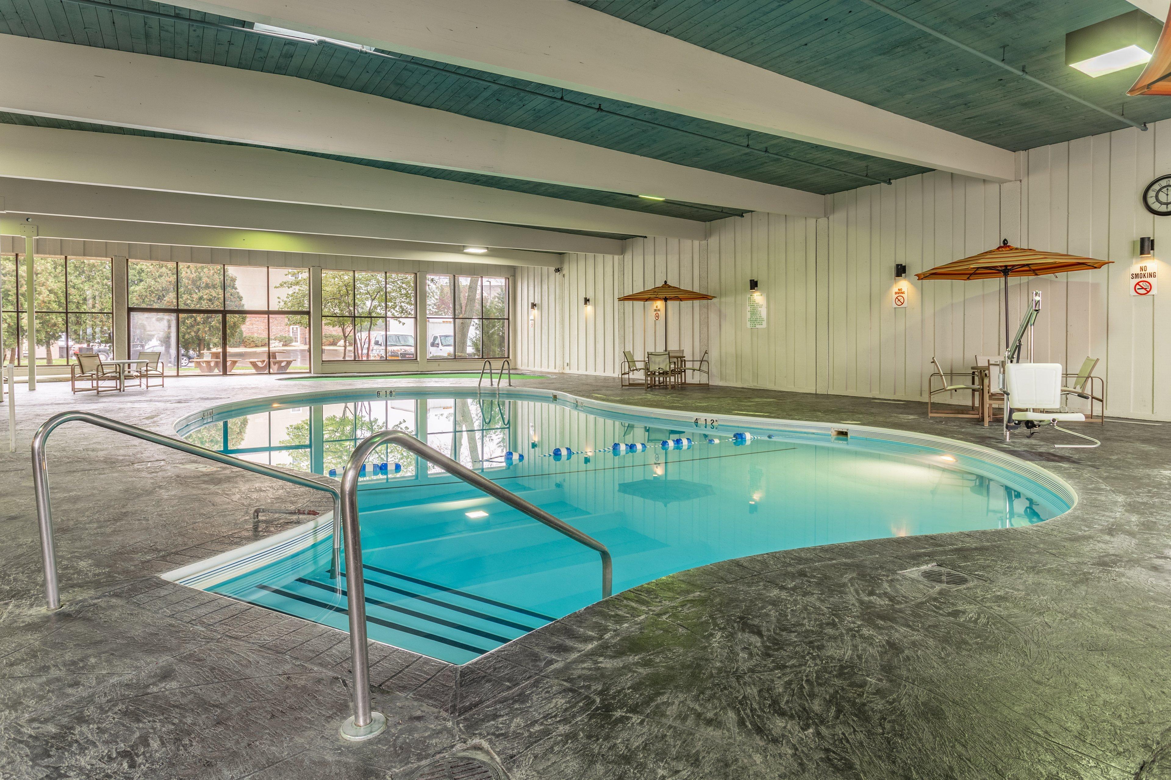 Holiday Inn Rockford By Ihg Esterno foto