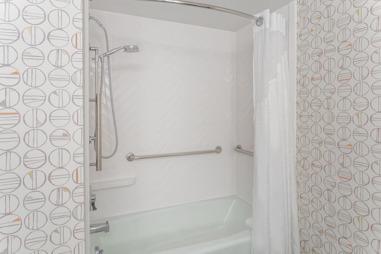 Holiday Inn Rockford By Ihg Esterno foto