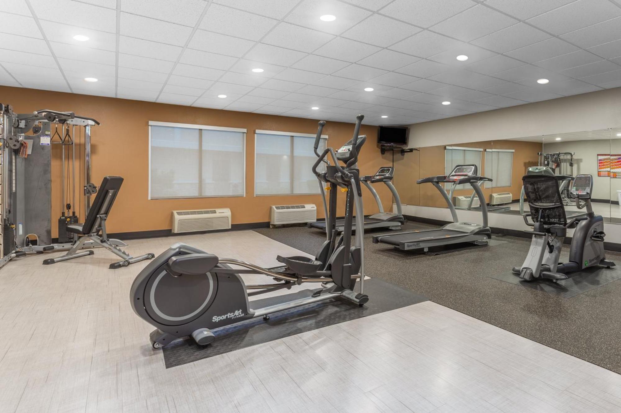 Holiday Inn Rockford By Ihg Esterno foto