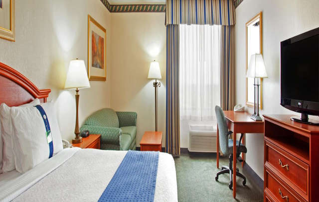 Holiday Inn Rockford By Ihg Esterno foto