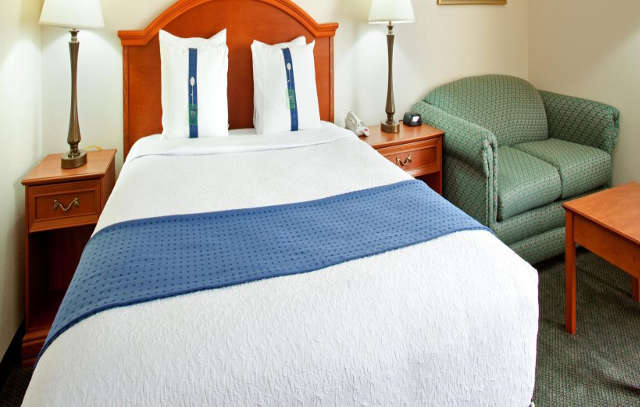 Holiday Inn Rockford By Ihg Esterno foto